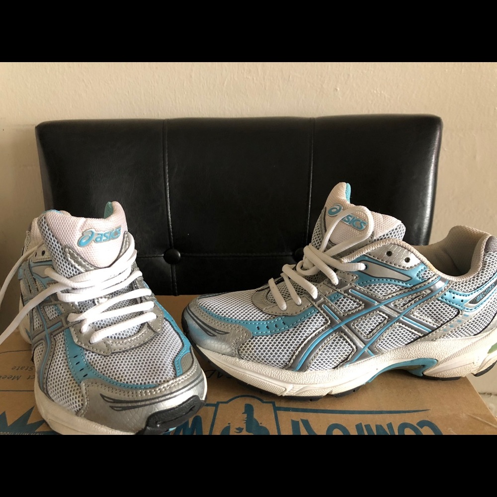 ASICS sneaker - Picture 2 of 5